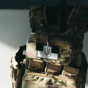 kamber cota phone admin pouch