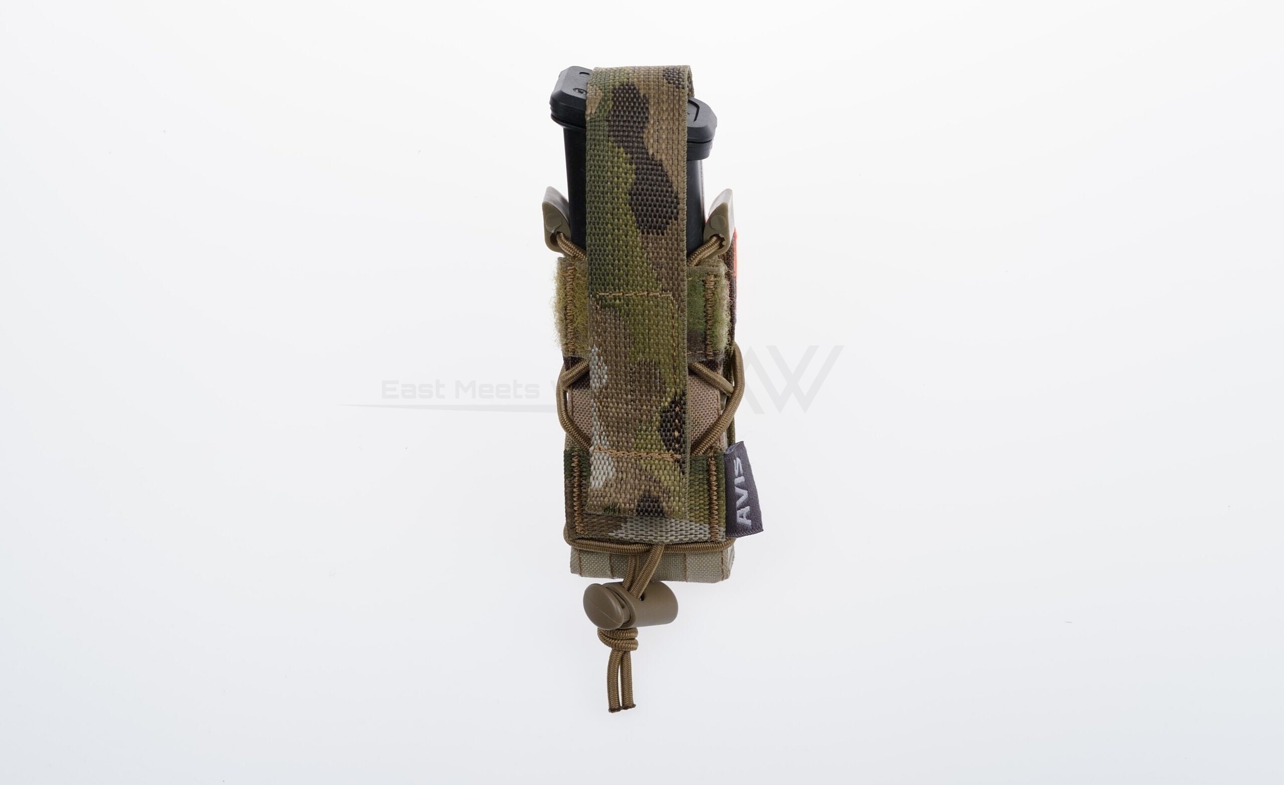 Avis Gear Universal Pistol Magazine Pouch with Glock mag closed Avis Gear Universal Pistol Magazine Pouch with Glock mag closed
