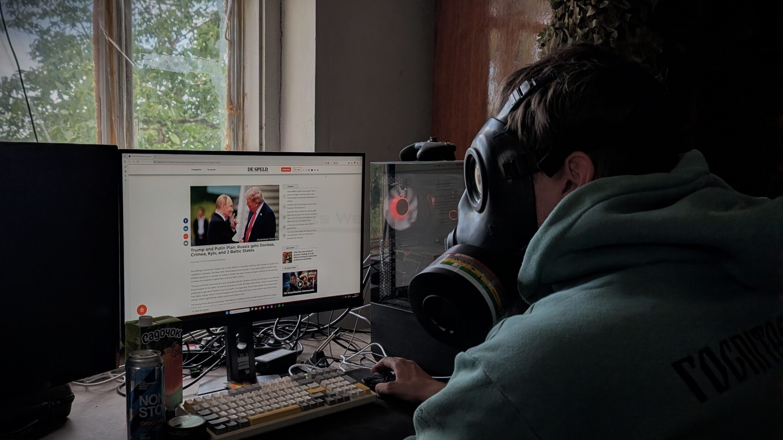 emw pete browsing satire in gasmask